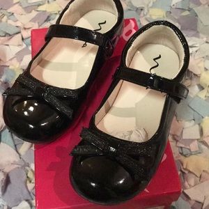 Black Nina shoes size 10